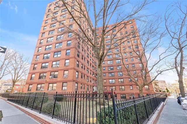 $318,000 | 6434 102nd Street, Unit 5O | Rego Park