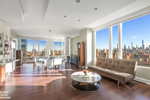 $5,350,000 | 245 West 99th Street, Unit 27B | Upper West Side