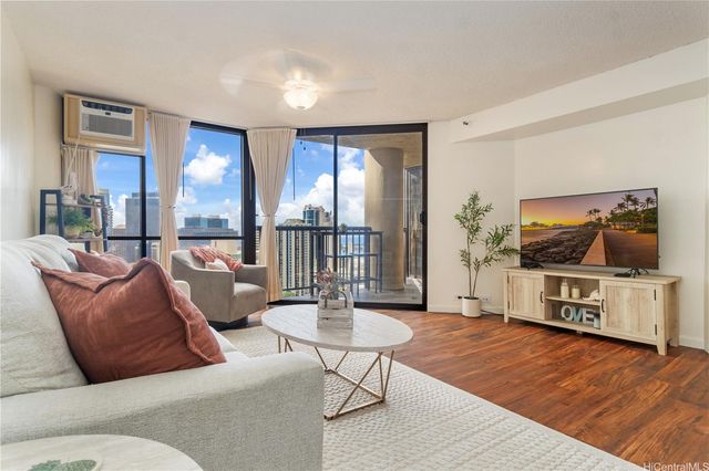 $528,000 | 60 North Beretania Street, Unit 2709 | Palama