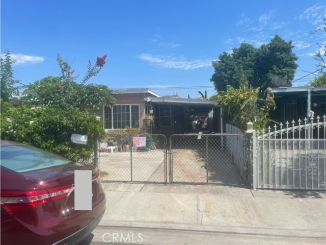 a view of a house with a garage