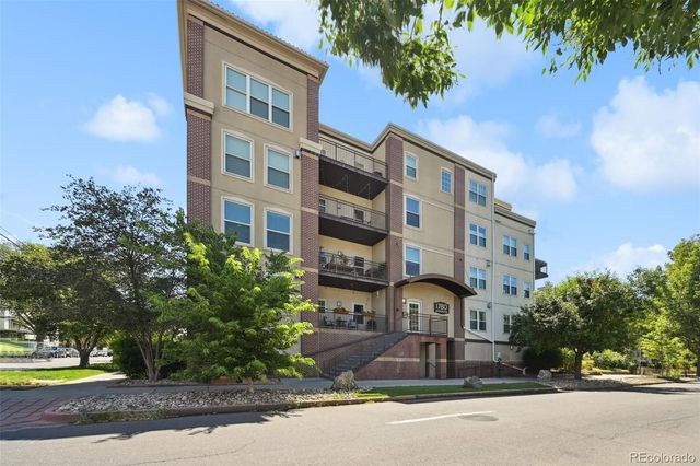 $537,500 | 1780 North Washington Street, Unit 203 | North Capitol Hill