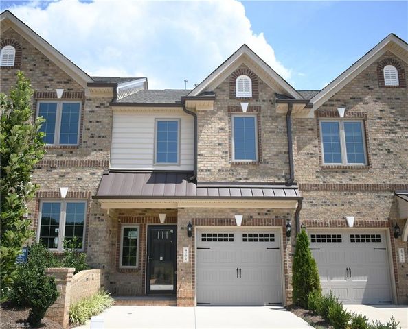 $299,990 | 4774 Willowstone Drive | High Point