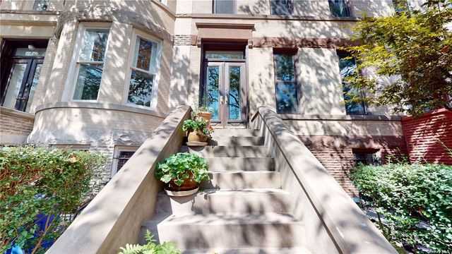 $2,300,000 | 187 Fenimore Street | Prospect Lefferts Gardens