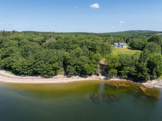 $1,395,000 | 18 Silver Mine Lane | Sedgwick