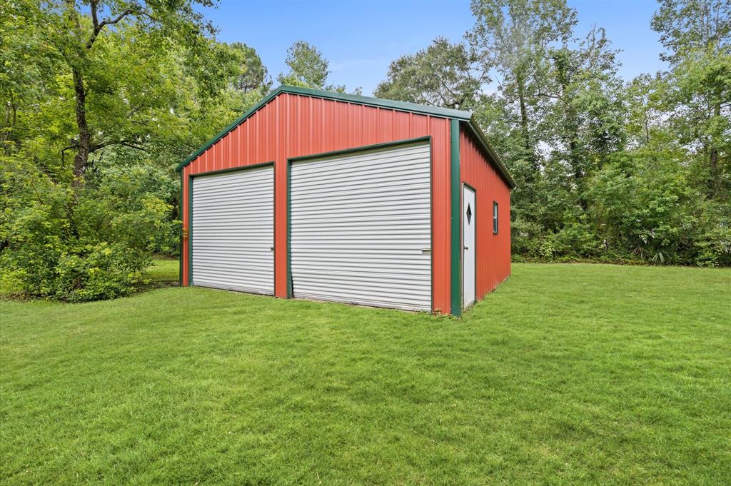 View of the large Metal Garage/Workshop!