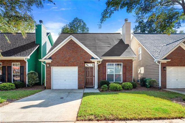 $290,000 | 1404 Gates Circle Southeast | The Gates at Bouldercrest