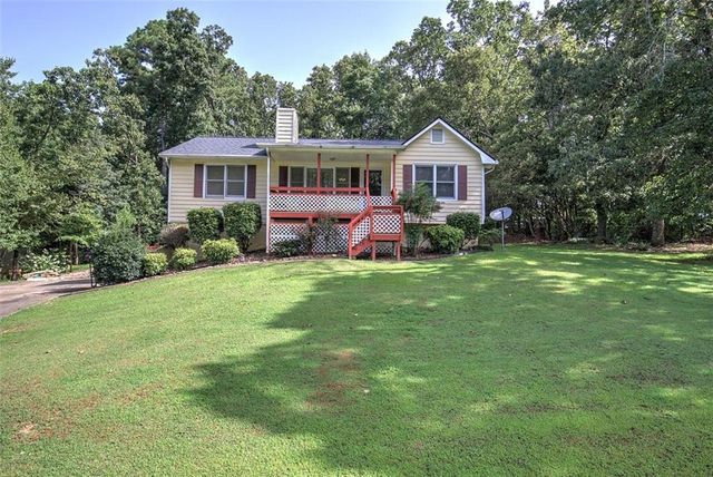 $329,900 | 15 Azalea Drive Southeast