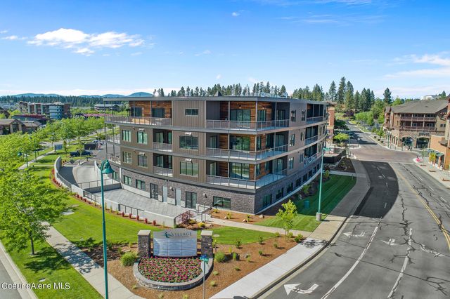 $1,245,000 | 1579 West Riverstone Drive, Unit 301 | Spokane River District