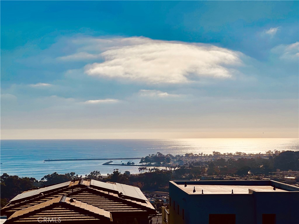 Ocean view from 2nd floor Balcony