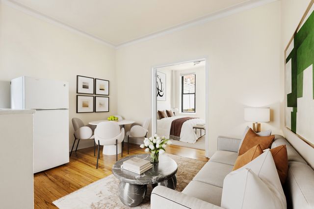 $525,000 | 208 East 84th Street, Unit 1A | Upper East Side