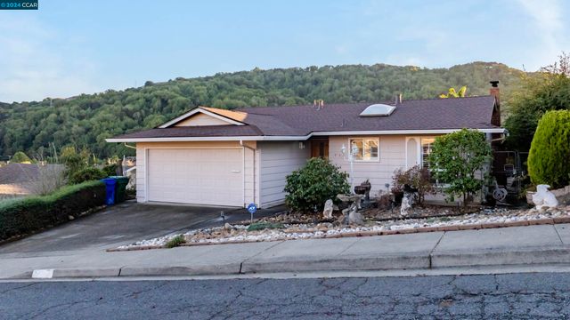 $739,950 | 3762 Carol Street | Pinole