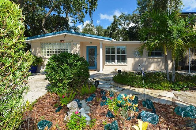 $719,000 | 785 5th Street South | Safety Harbor