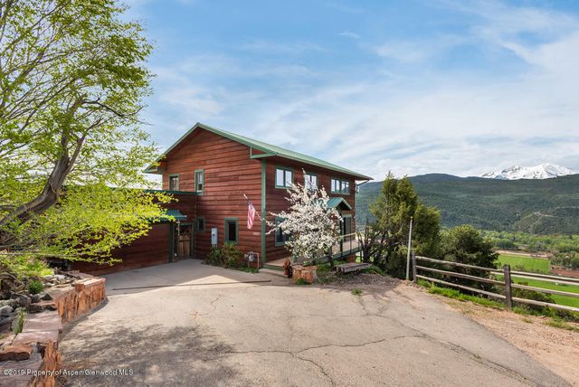 $1,995,000 | 222 Crest-Point Drive | Carbondale Rural