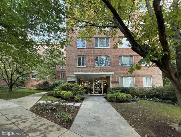 $265,000 | 4100 W Street Northwest, Unit 411 | Glover Park