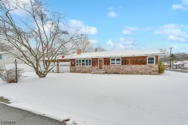 $450,000 | 61 Greenbrook Drive | West Milford