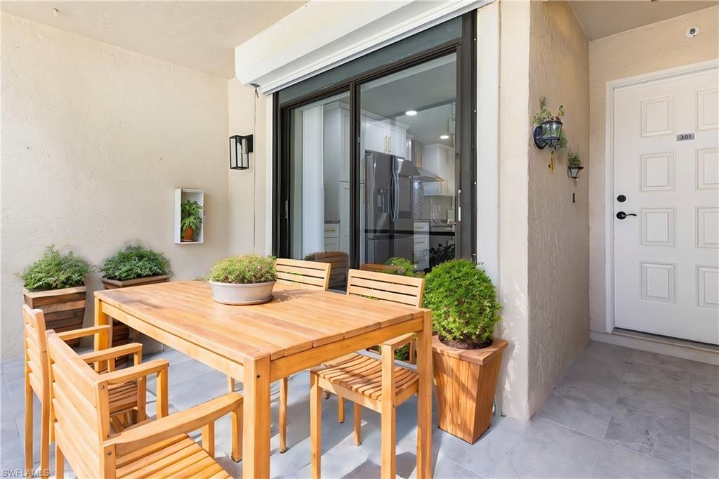 Staged Entry Way