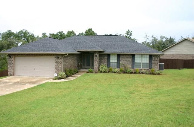 $1,950 | 302 Gauntlet Drive | Crestview