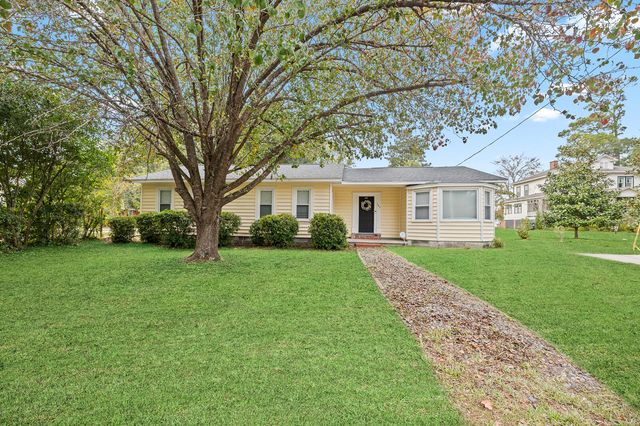 $320,000 | 105 Broughton Road | Moncks Corner