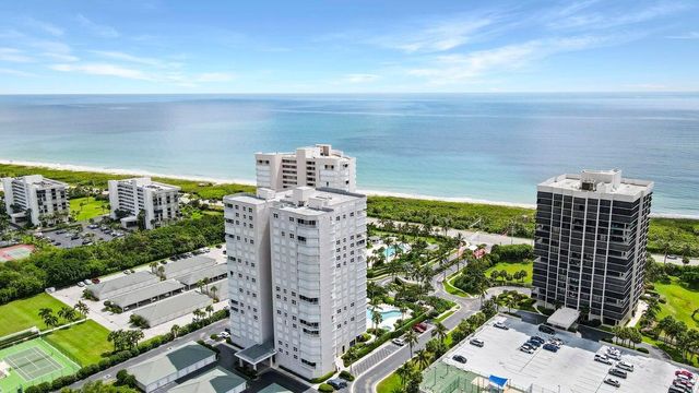 $660,000 | 5049 North Hwy A1A, Unit 1804 | Hutchinson Island North