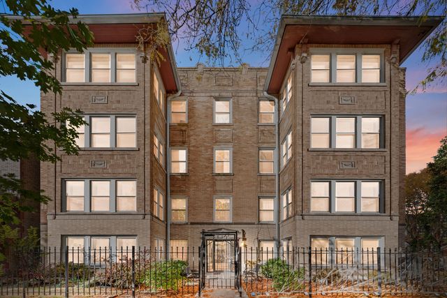 $369,000 | 2452 North Lawndale Avenue, Unit 2 | Logan Square