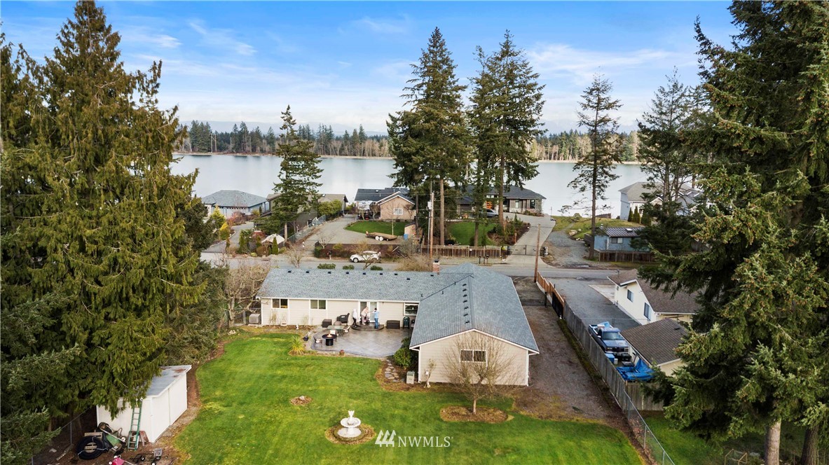 1608 Tacoma Point Drive East, Lake Tapps, WA 98391