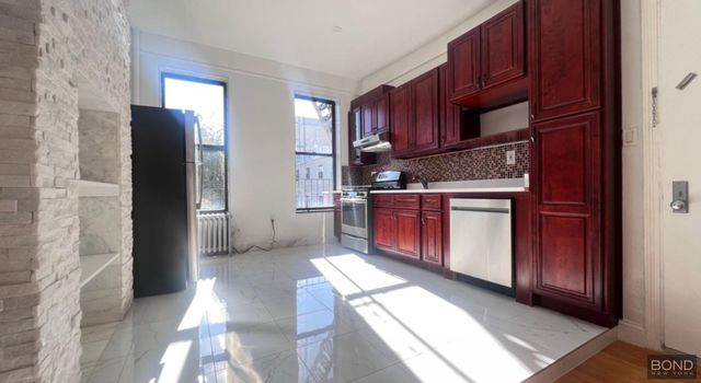 $2,600 | 842 Bushwick Avenue, Unit 2L | Bushwick