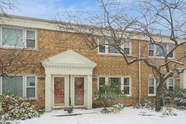 $2,500 | 208 South Boulevard, Unit D | Evanston