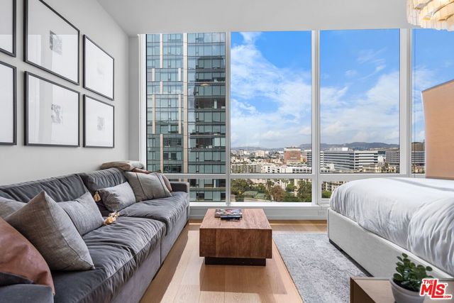 $3,500 | 877 Francisco Street, Unit 1926 | Downtown Los Angeles