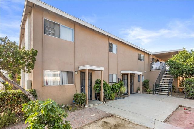 $1,490,000 | 2163 West Brownwood Avenue | West Anaheim