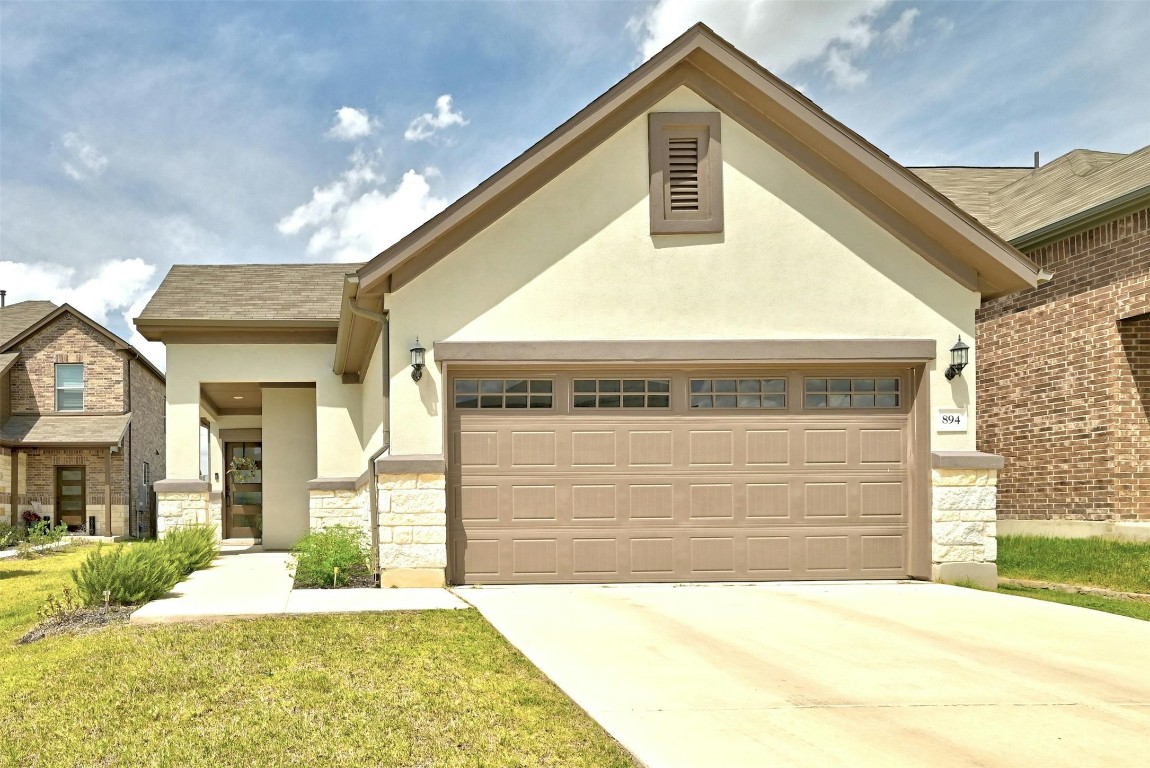 Welcome home to 894 Pepperbark Loop, Buda, Texas 78610!