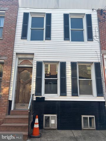 $339,000 | 1520 South Clarion Street | Passyunk Square