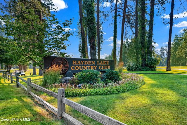 $1,350,000 | 9725 North Country Club Drive | Hayden Lake