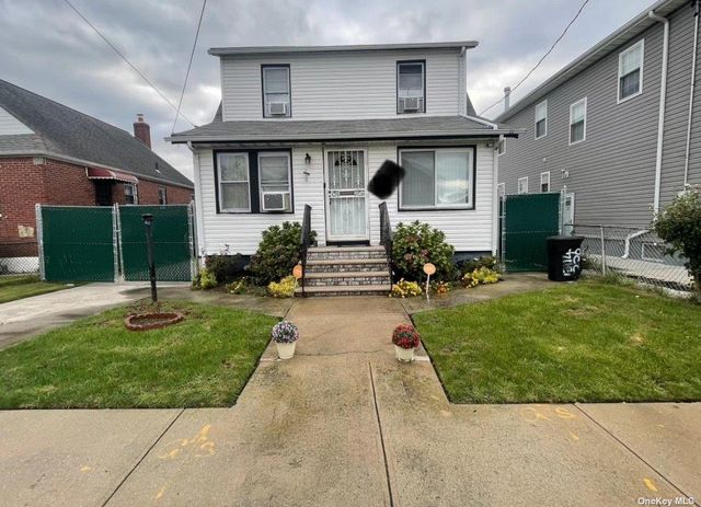 $3,700 | 131-14 220th Street | Laurelton