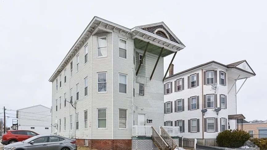 a view of a large building