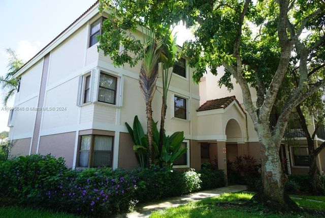 $2,100 | 10115 West Sunrise Boulevard, Unit 102 | Jacaranda