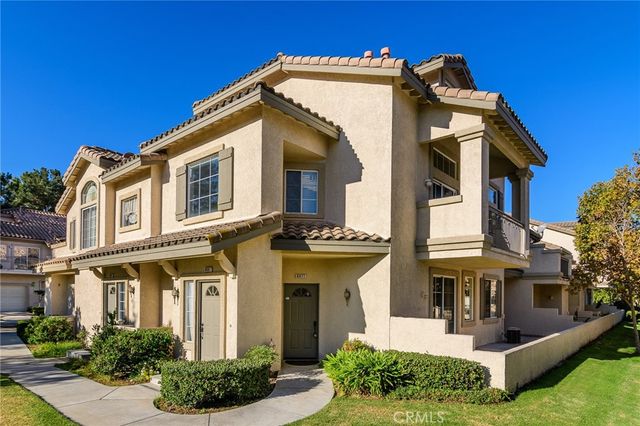 $820,000 | 8071 East Springview Court | Anaheim Hills