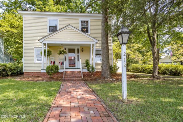 $365,000 | 212 South Main Street | Bath