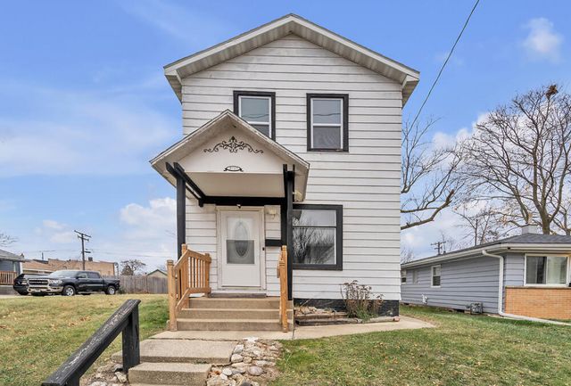 $135,000 | 1221 North Wisconsin Street | The Lower First Ward