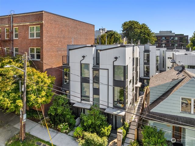 $895,000 | 1117 East Howell Street | Capitol Hill