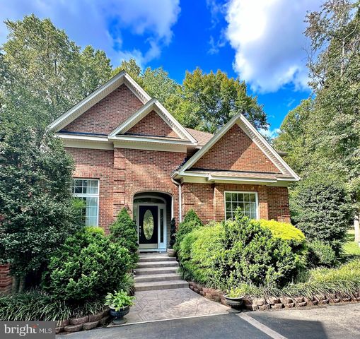 $824,900 | 5450 William Stone Place