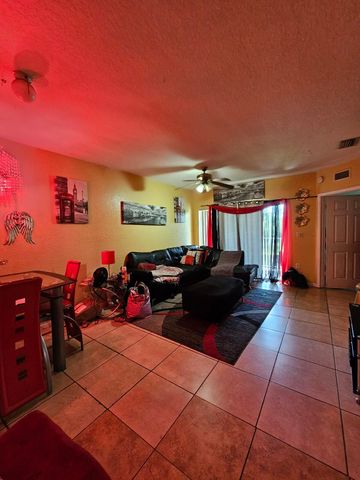 $199,900 | 1063 Golden Lakes Boulevard, Unit 325 | Golden Lakes