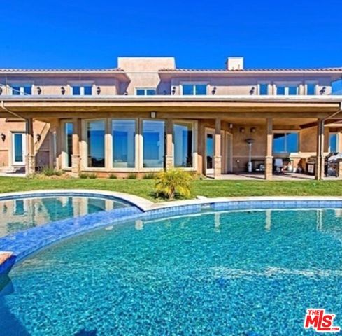 $8,999,998 | 23244 West Paloma Blanca Drive | Malibu Land Side