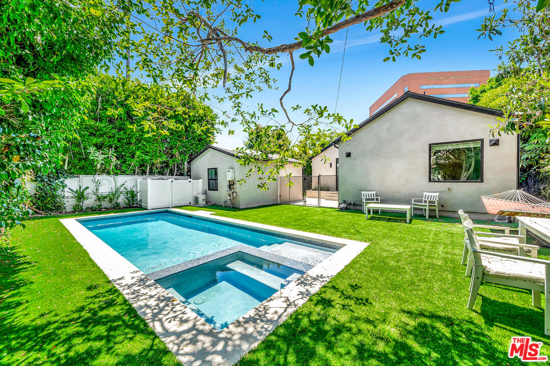 a view of outdoor space yard and patio