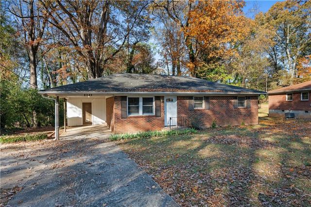 $1,700 | 1815 Marvin Circle | Powers Ferry Hills