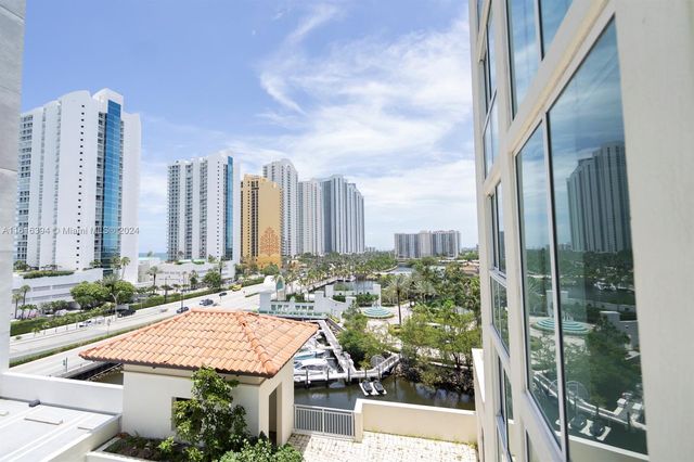 $5,200 | 150 Sunny Isles Boulevard, Unit 1706 | Parque Towers