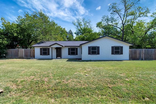 $270,000 | 516 Corry A Edwards Drive | Kennedale