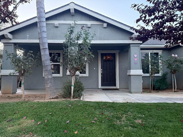 $425,000 | 2390 South Waldby Avenue | Sunnyside