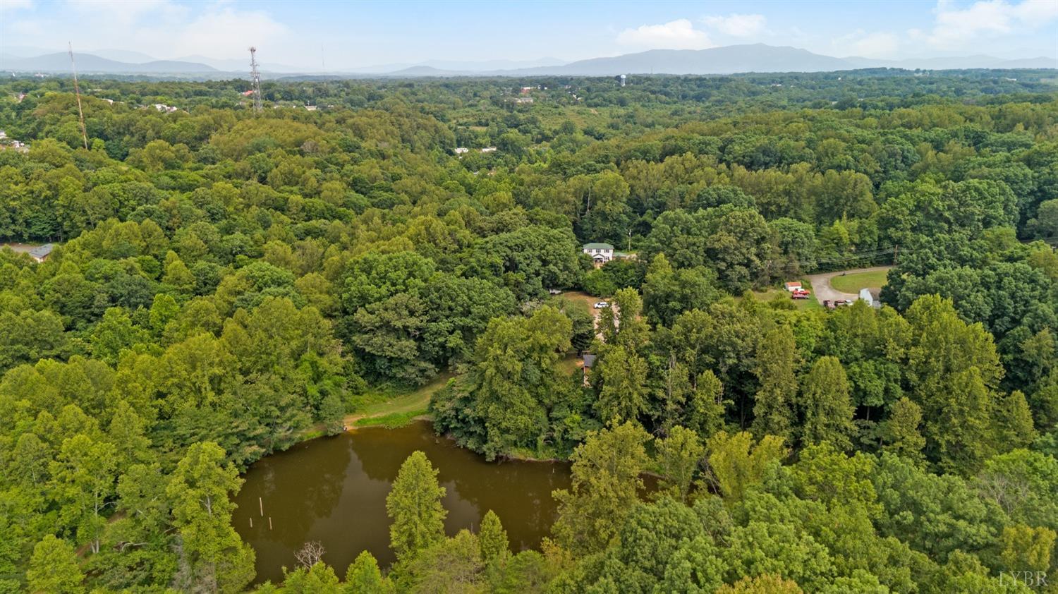 a view of a lake from a yard