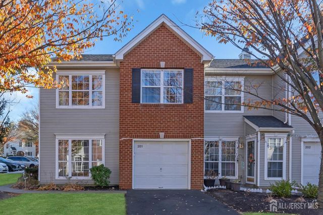 $669,000 | 201 Harvest Lane | Hickory Ridge