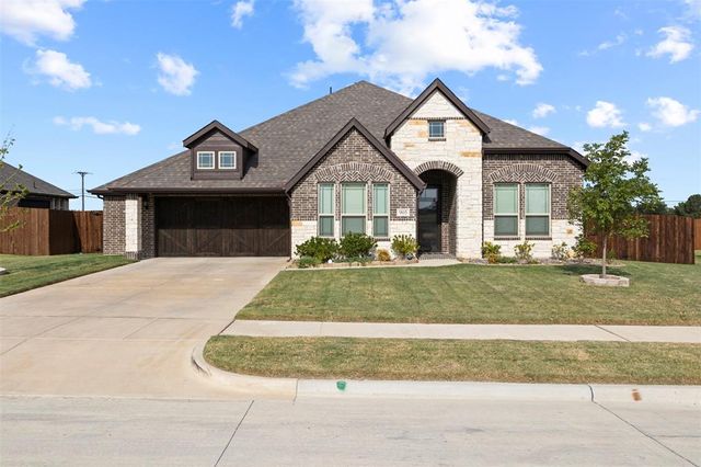 $459,900 | 905 Eisley Drive | DeSoto